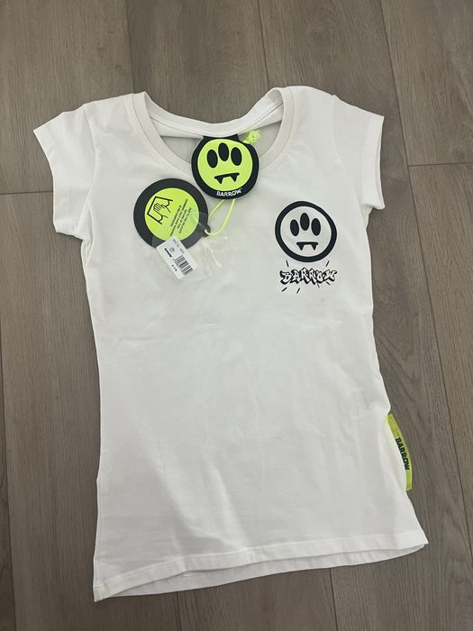 Tricou S Barrow