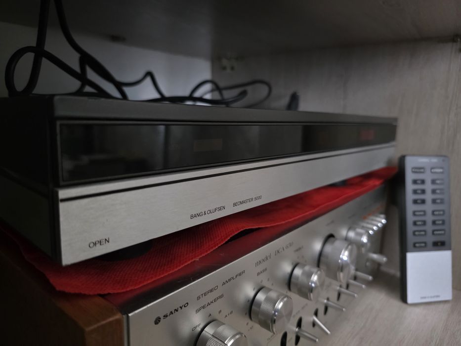 Bang & Olufsen BEOMASTER 5000 усилитель+пульт