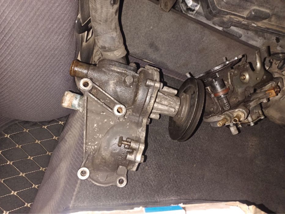 Моник на Ауди б4