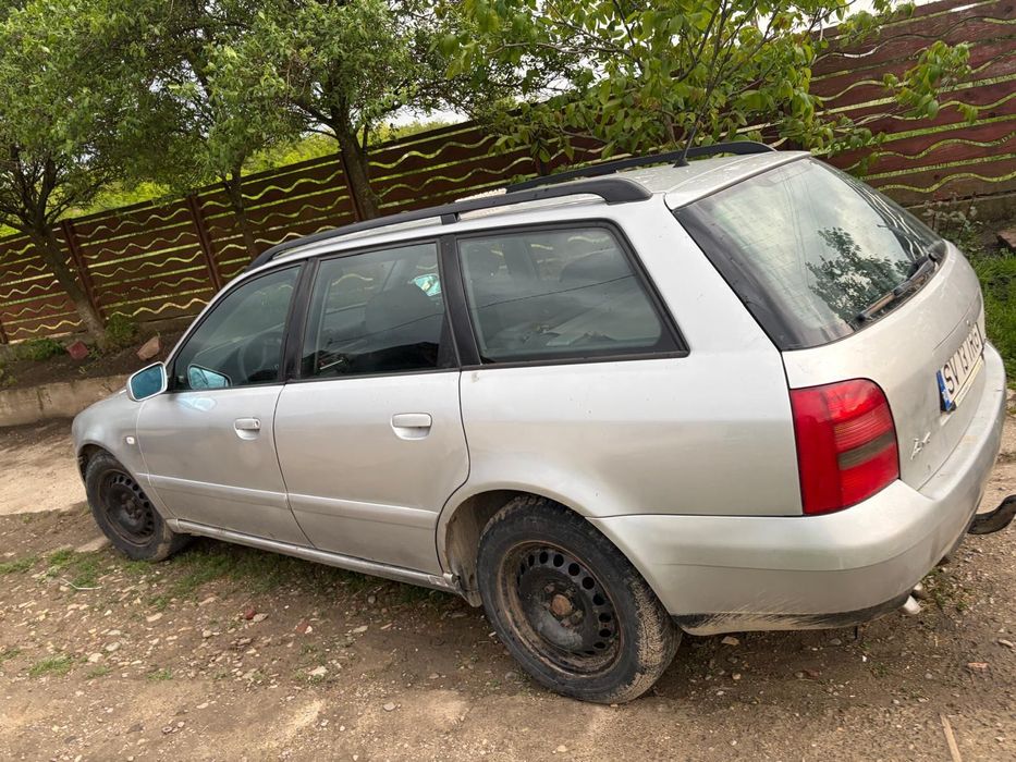AUDI A4 2001 — imagine 2