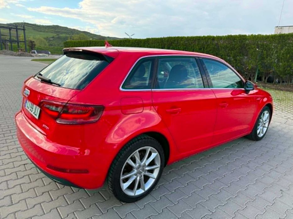 Audi A 3, AN 2015 Automat , Euro 6, Impecabil < Inmatriculat