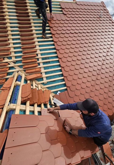 Reparatii si montaj acoperisuri