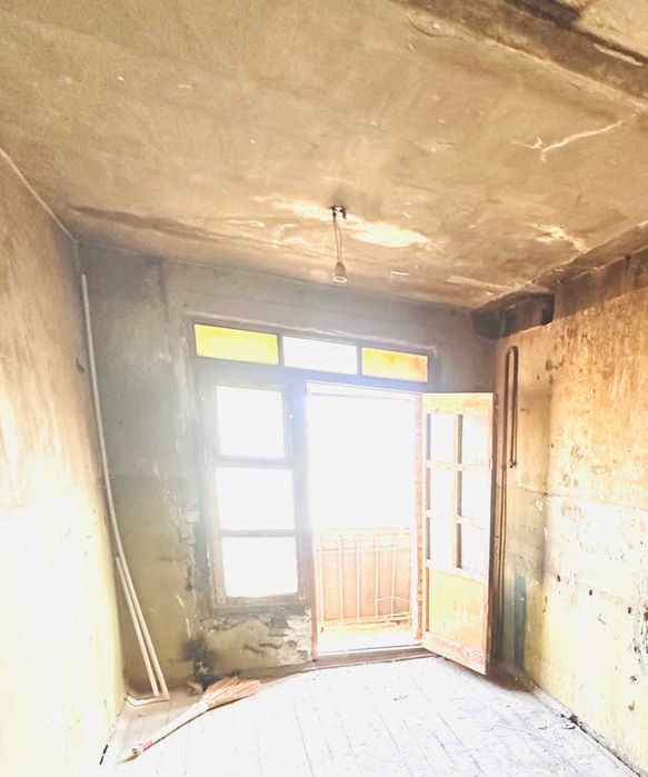 Продается 1 комнатная квартира в Алмалыке, проспект Амира Темура,6