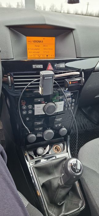 Proprietar vând Opel Astra H, 2010, 1,6 benzina, sedan