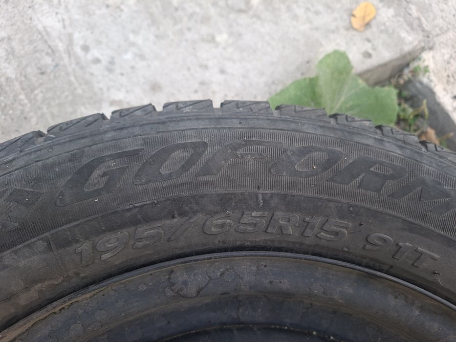 Продам диск с резиной