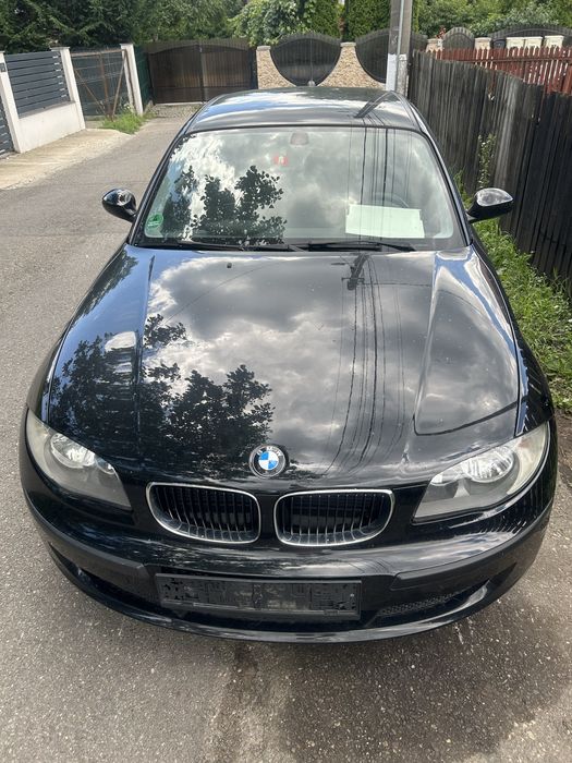 Capota bara faruri bmw e81 e87 an 2009
