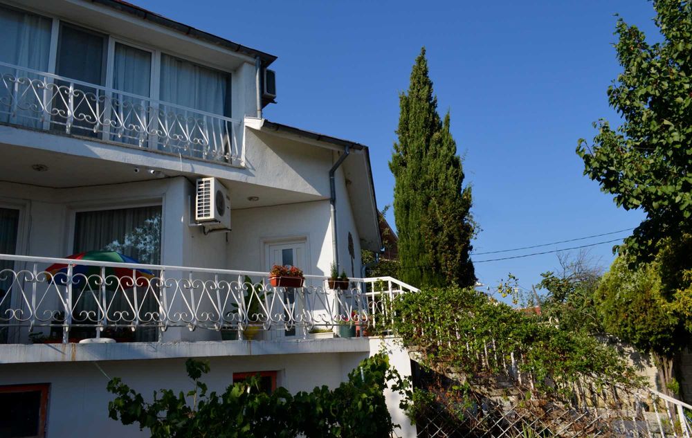 Дава се под наем Къща в Варна, Център - 200 кв.м за 1600 € - Снимка #5