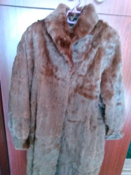 Продам шубу натуральный мех