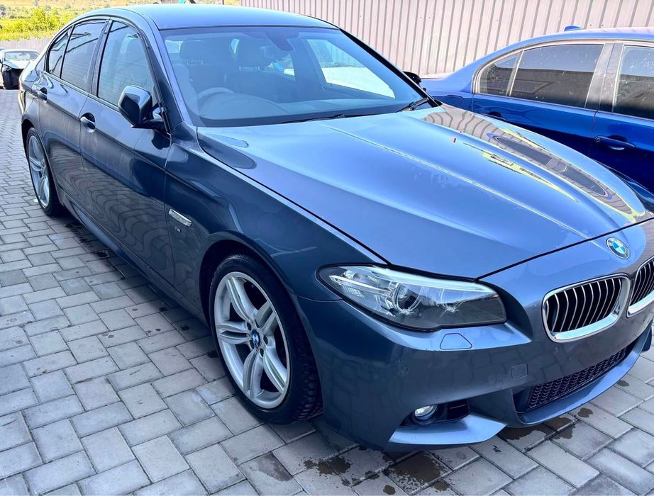 Dezmembrez BMW 520d Lci F10 M-Pack ,Automat,Harman Kardon,Recaro piele,volan M cu padele,geamuri ionizate,jante 351 M