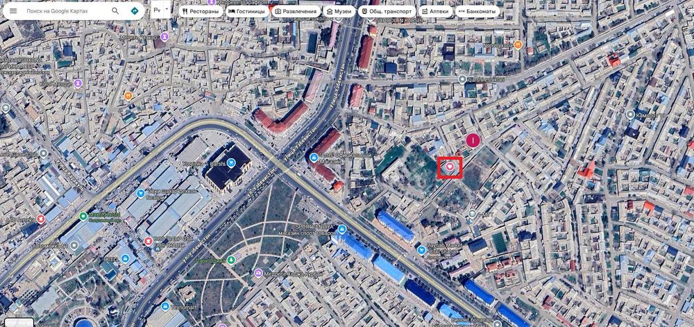 Қарши шаҳар марказидан 2 қаватли уй, яшаш учун ҳамма шароитлари бор