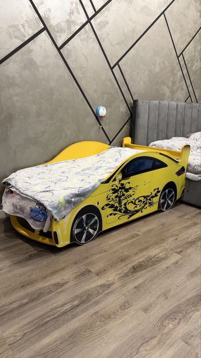 Кровать детская машинка 80х150см