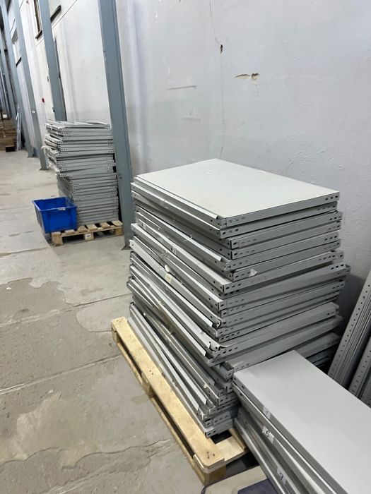 Стеллаж металлический .