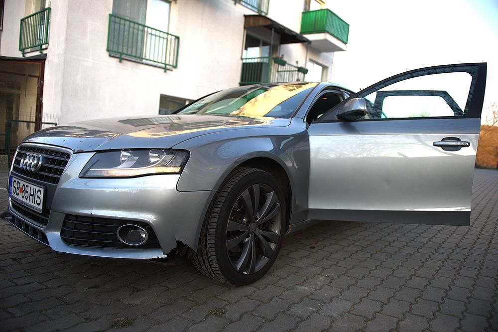 vand audi  A4 avant argintiu