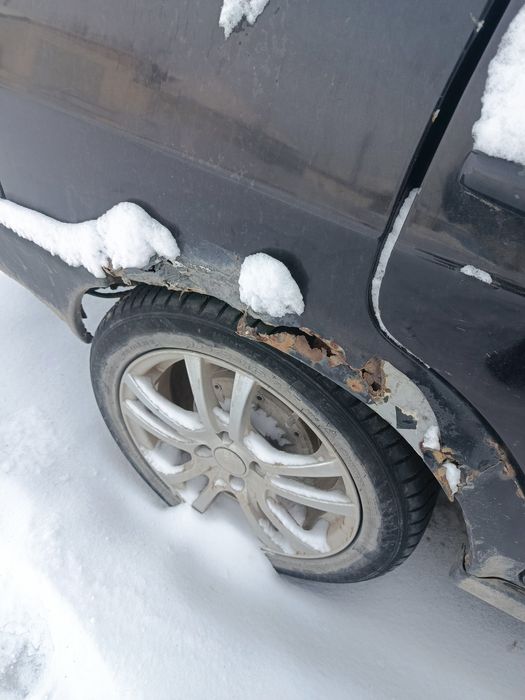 Продам ваз 2109 на разбор