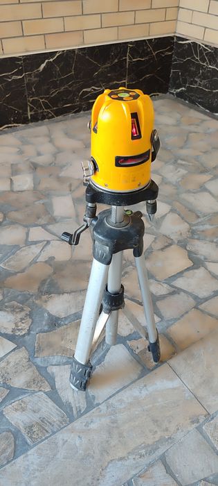 Лазерный уровень