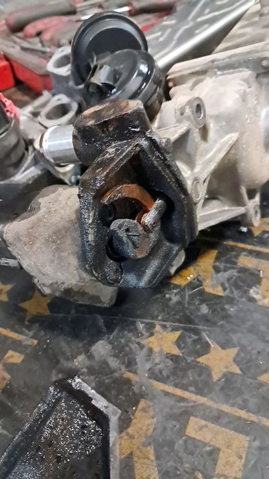 Почистване та ЕГР клапи