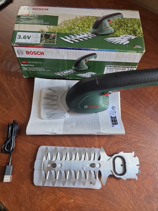 Bosch Easyshear (0600833303) Masina de tuns gard viu