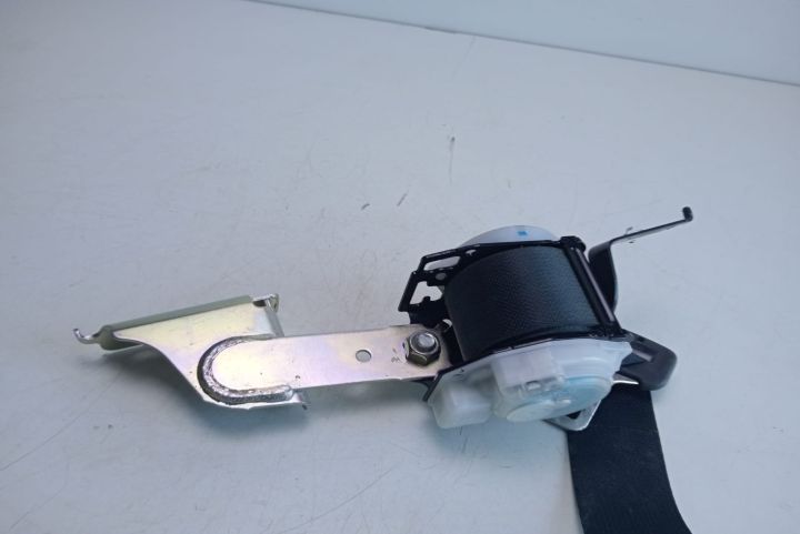 Centura de siguranta dreapta spate 73360-0510 Toyota Avensis a 2-a ge