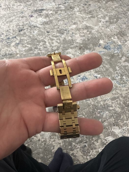 Продам наручные часы