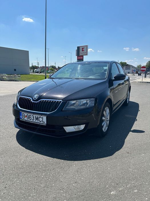 Skoda Octavia Masina personala, revizii efectuate la zi