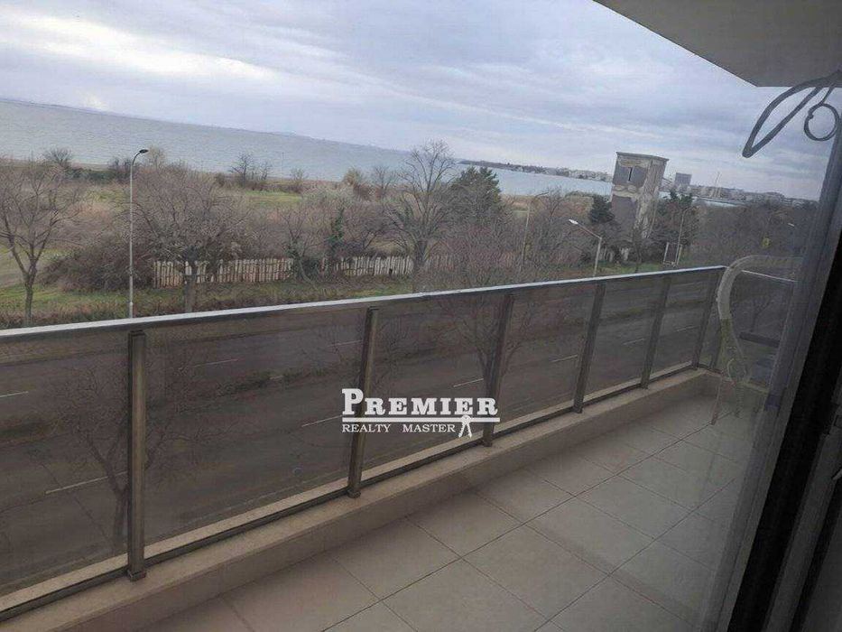 Продава се Двустаен апартамент в Поморие - 62 кв.м за 971 €/кв.м - Снимка #1