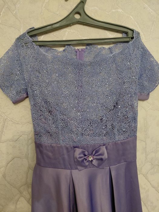 Вечернее платье или на выпускной