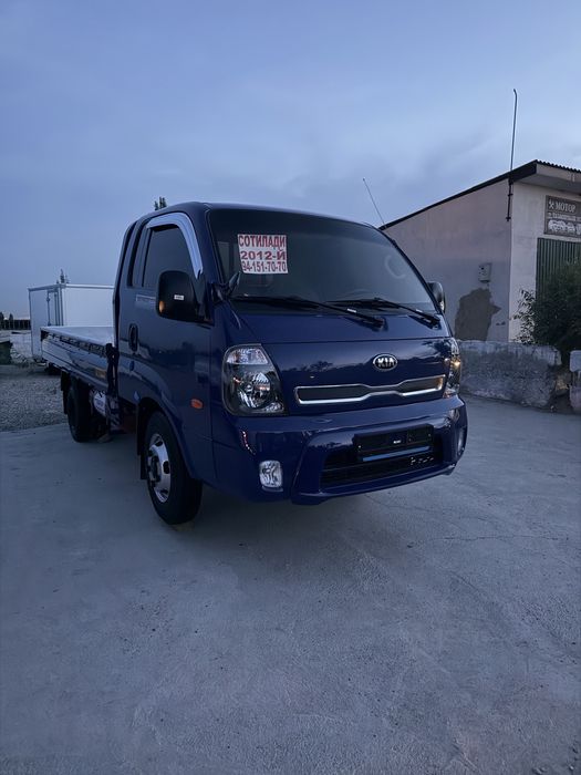 sotiladi kia bongo 1.2 ton  2013 yil