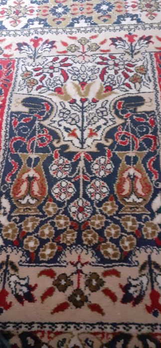 Персийски килим в отлично състояние