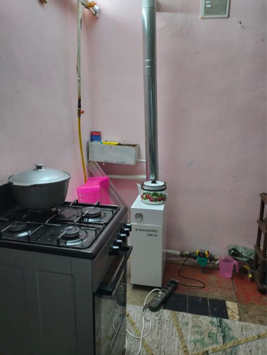 Продам дом,и отдельный времянка