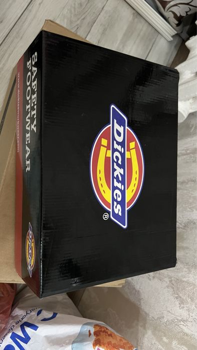 Новые спец ботинки Дикис