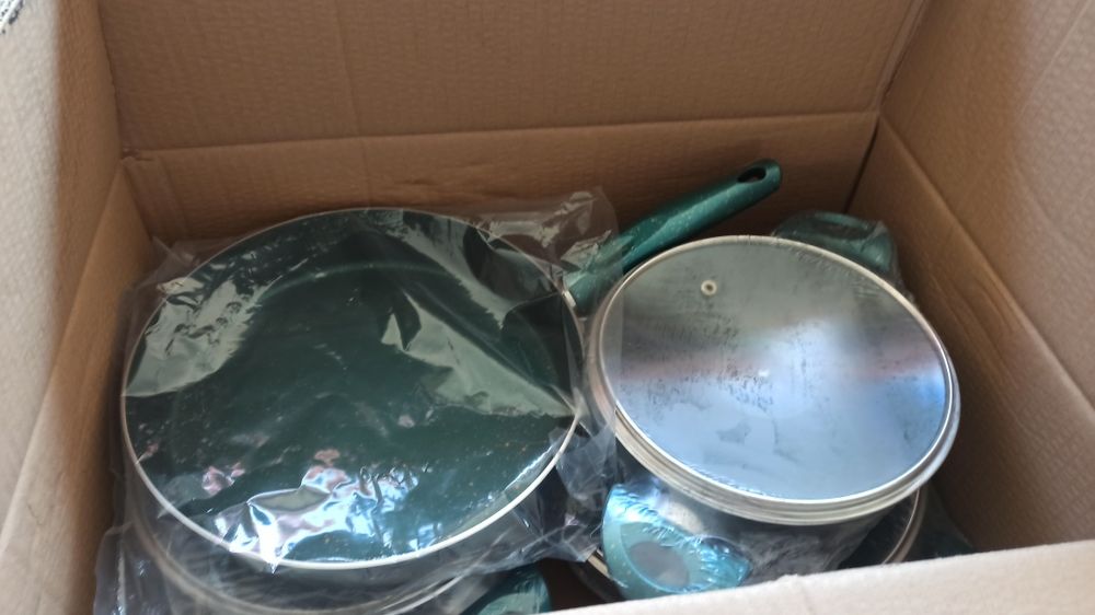 Хавлии Килими Пътеки Спални комплекти и още много други