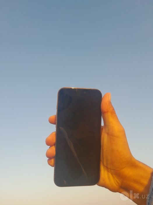 IPhone 16 pro max sotiladi kafolati bilan