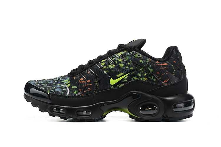 Мъжки маратонки Nike Air Max Plus Black Volt номер 44