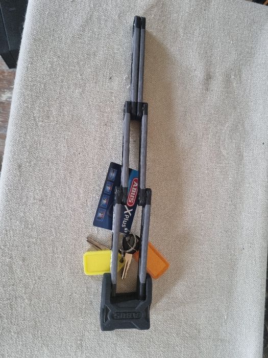 Antifurt bicicleta (lacat) Abus X Plus Bordo. Impecabil.