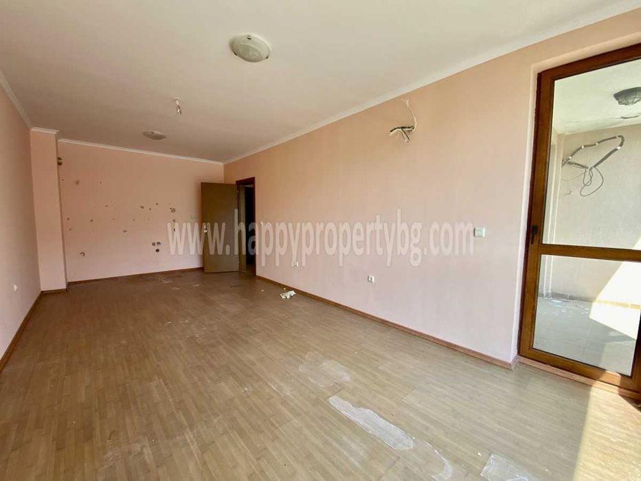 Продава се Двустаен апартамент в к.к. Елените - 58 кв.м за 725 €/кв.м - Снимка #2