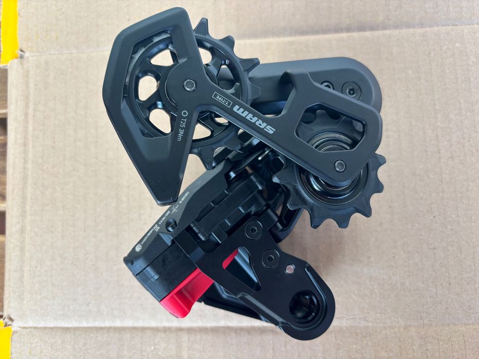 Deraior spate Sram XX DH AXS pt Downhill
