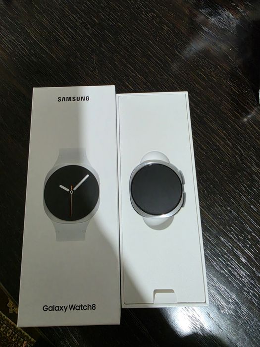 Galaxy smartwatch 8 44 mm