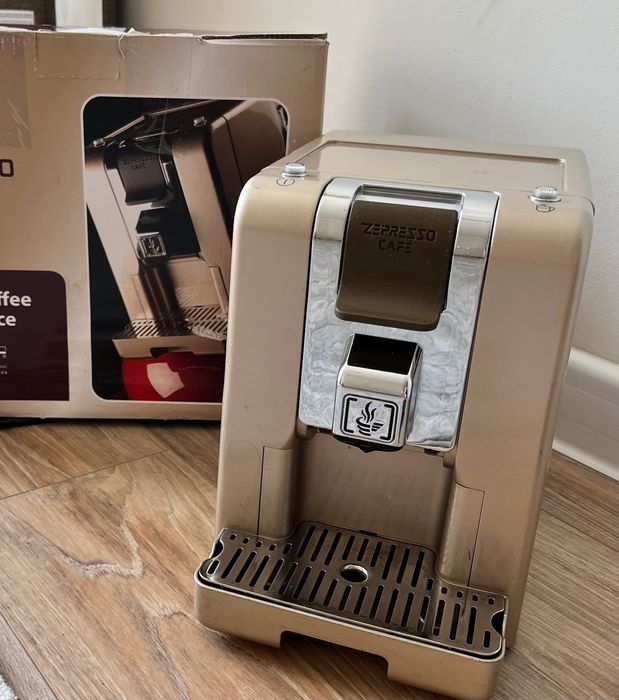 Кофемашина и соковыжималка цептер