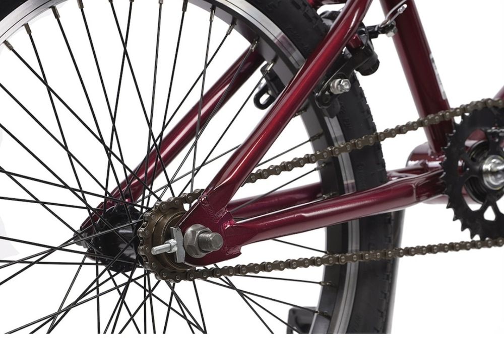 Vând bicicletă DHS