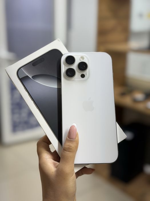 iPhone 16 Pro Max