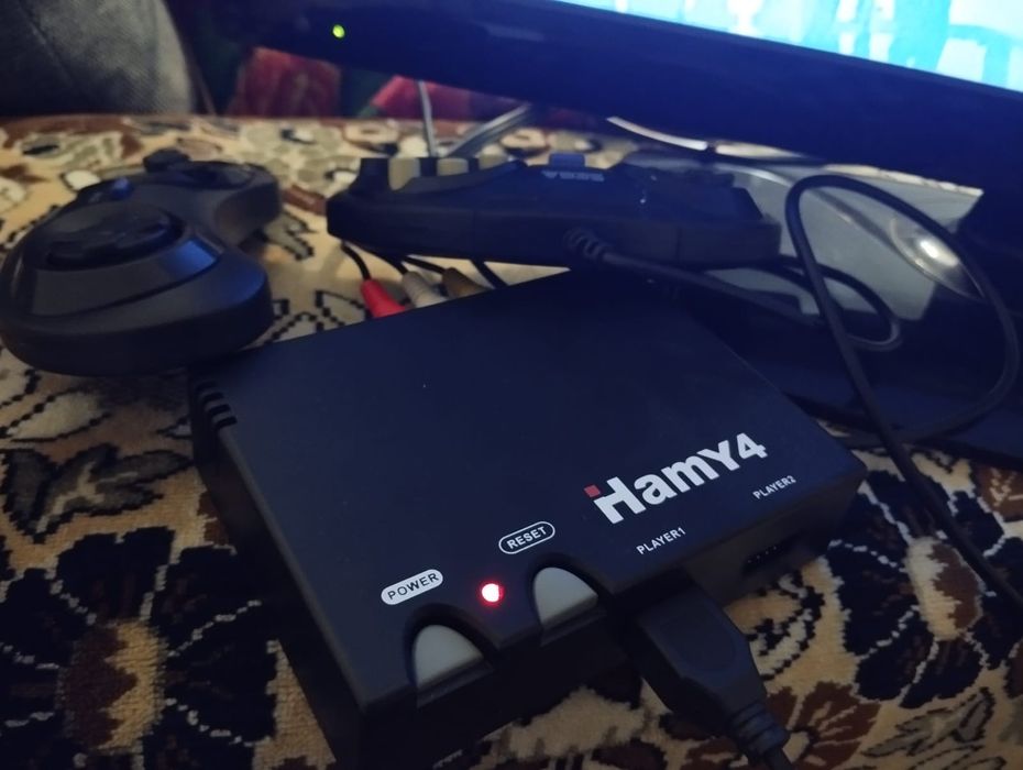 Игровая приставка