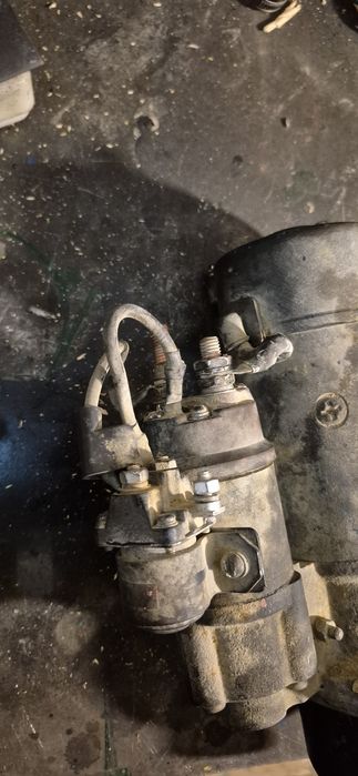 Продам стартер на камаз