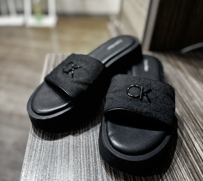 Чехли calvin klein