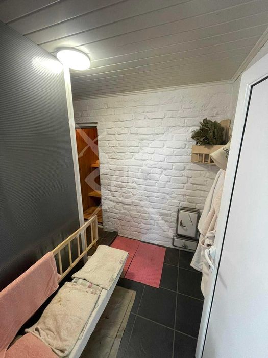 Къща - с. Подвис