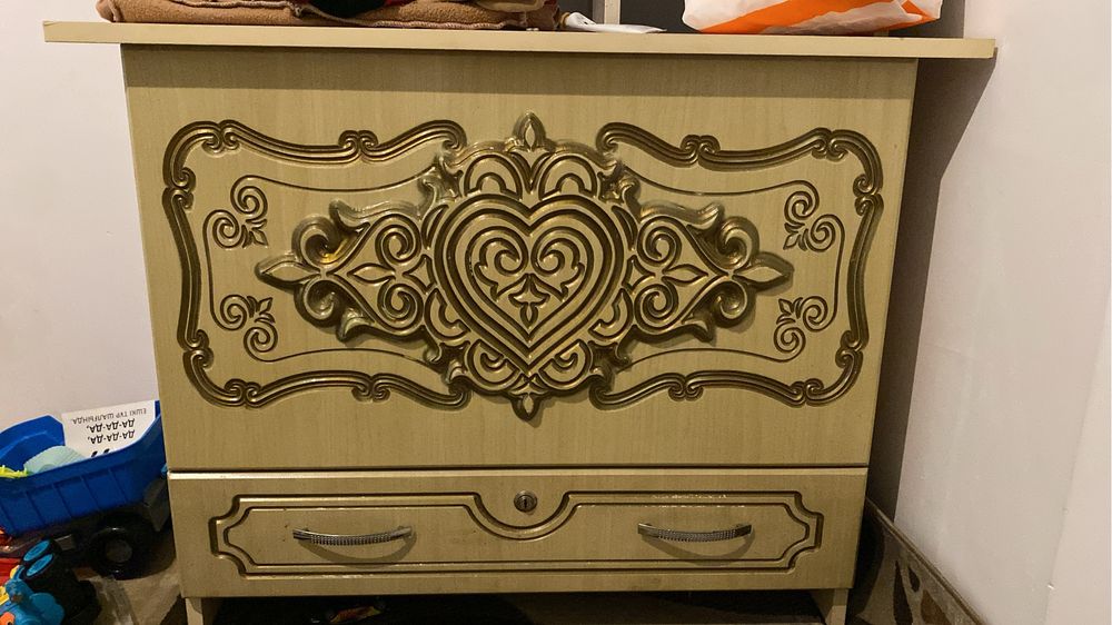 Кухонное мебель