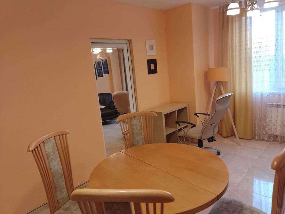 Дава се под наем Двустаен апартамент в София, Център - 55 кв.м за 598.23 € - Снимка #3