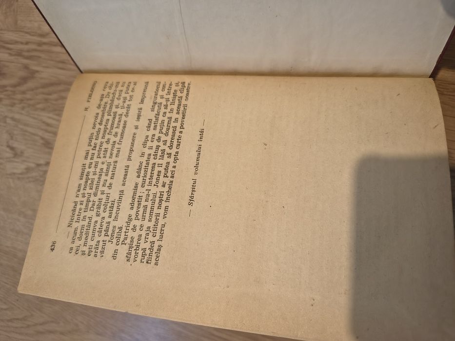 Cărți vechi...Tom Jones 1943 editura națională Gh Mecu