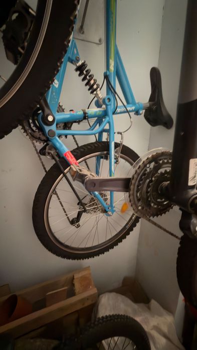 Bicicleta Mountain Bike
