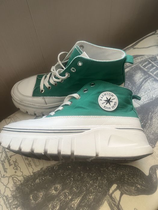 Кеды для девочки