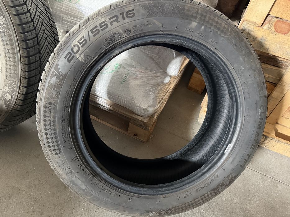 Всесезонни гуми  205 55 16